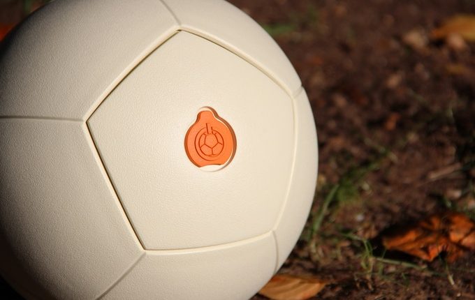 توپ فوتبال و تولید برق