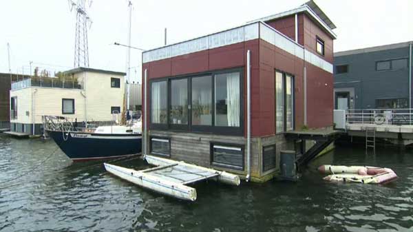 ساخت خانه شناور در هلند