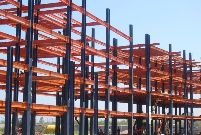 سازه‌های فولادی