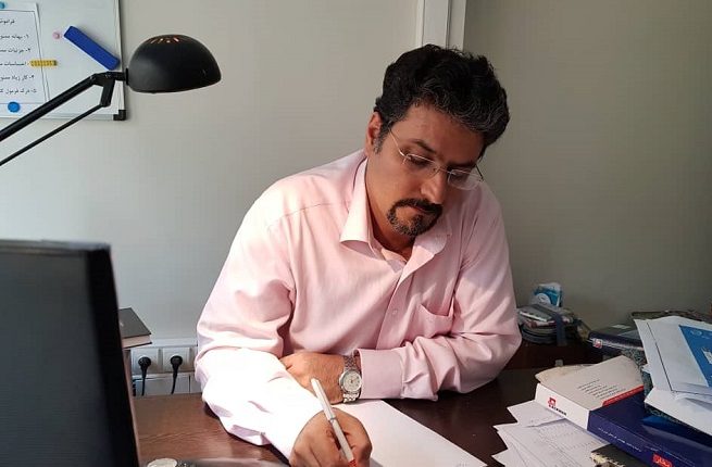 علم بهتر است یا کلنگ