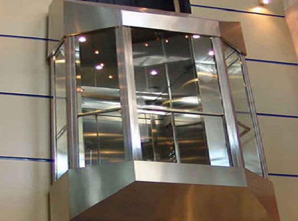 تحریم نمایشگاه آسانسور و پله برقی