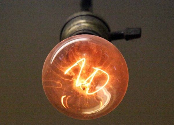 قدیمی ترین لامپ جهان