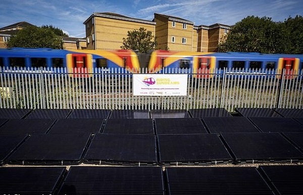 قطارهای خورشیدی در انگلیس