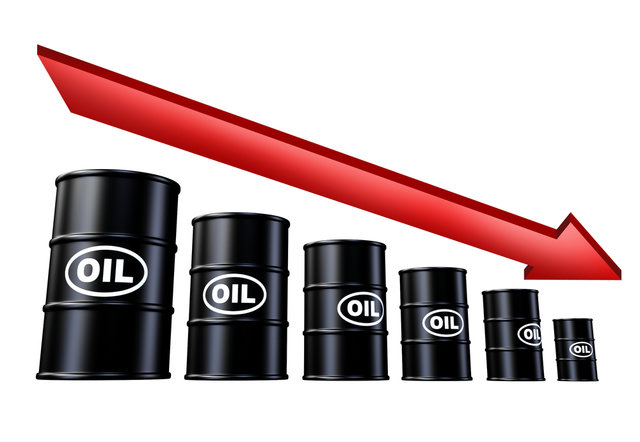 نفت آمریکا - کاهش قیمت نفت پس از کاهش نرخ‌های بهره آمریکا