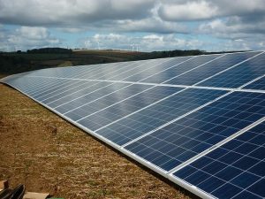 پنل خورشیدی برای روستاییان