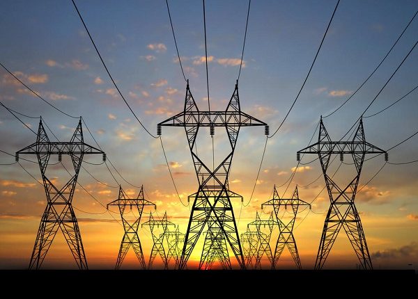 استفاده از تأسیسات و شبکه‌های برق شهری به عنوان پتانسیل چندمنظوره‌ محسوب می‌شود که می‌توان با بهره‌گیری از آن‌ به هوشمندسازی شهرها کمک کرد.