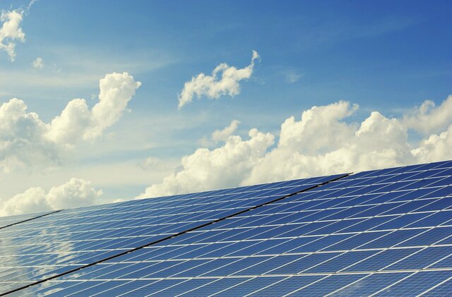 تامین برق مشترکان پرمصرف از طریق سامانه های خورشیدی