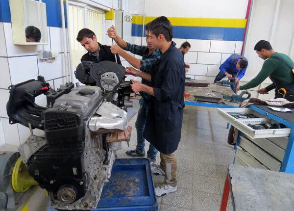 صدور و تمدید پروانه مهارت فنی برای کارگران ساختمانی