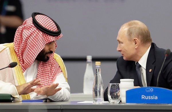 هشدار آغاز جنگ قیمت نفتی عربستان به پوتین
