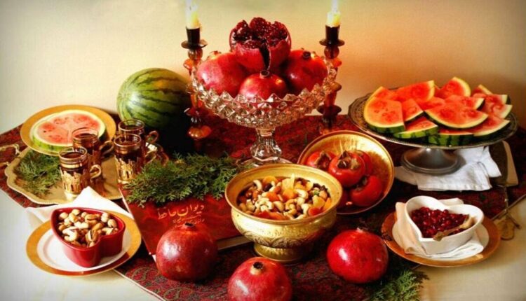 برگزاری رویداد هنری شب یلدا در میدان مشق تهران
