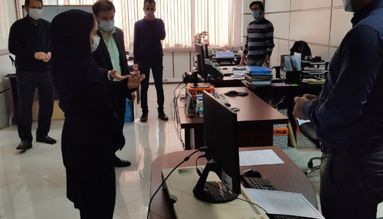 بازدید سرزده رئیس نظام مهندسی تهران از کارکنان