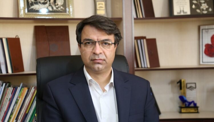 مالکان از خدمات مهندس های دارای صلاحیت استفاده کنند.