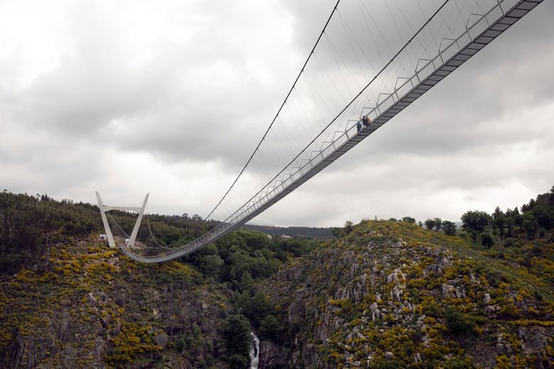 طولانی‌ترین پل معلق عابر پیاده جهان