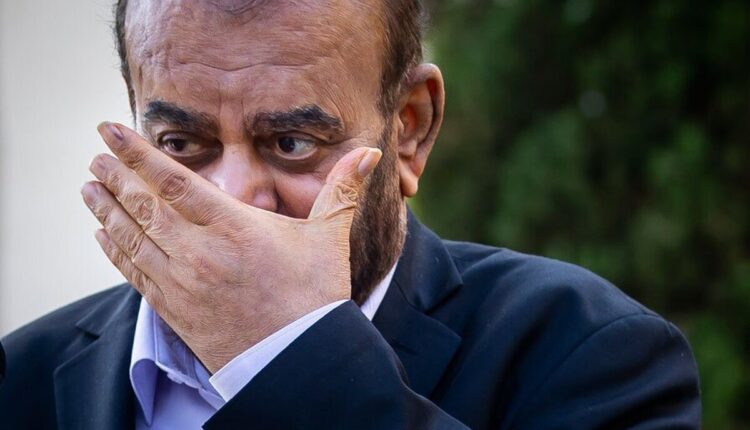 دلیل خجالت کشیدن رستم قاسمی از چیست؟